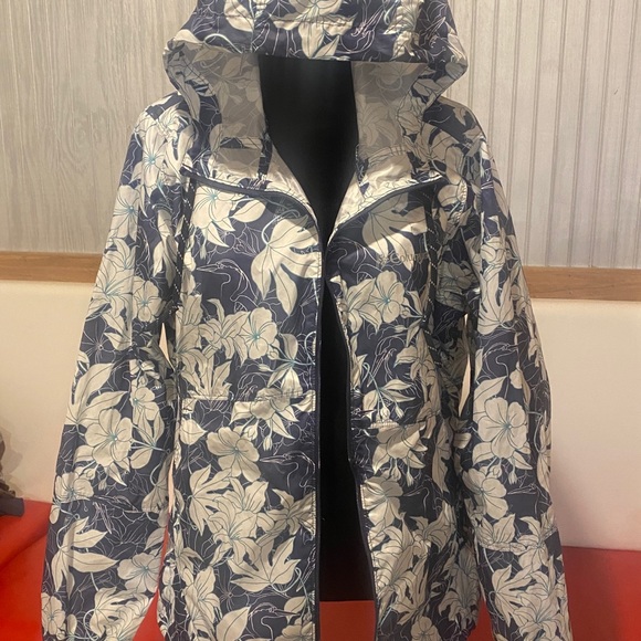 Columbia Light Rain Jacket - Picture 2 of 4